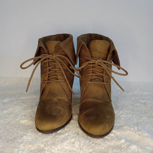 Fioni Wedge Booties - Picture 9 of 9